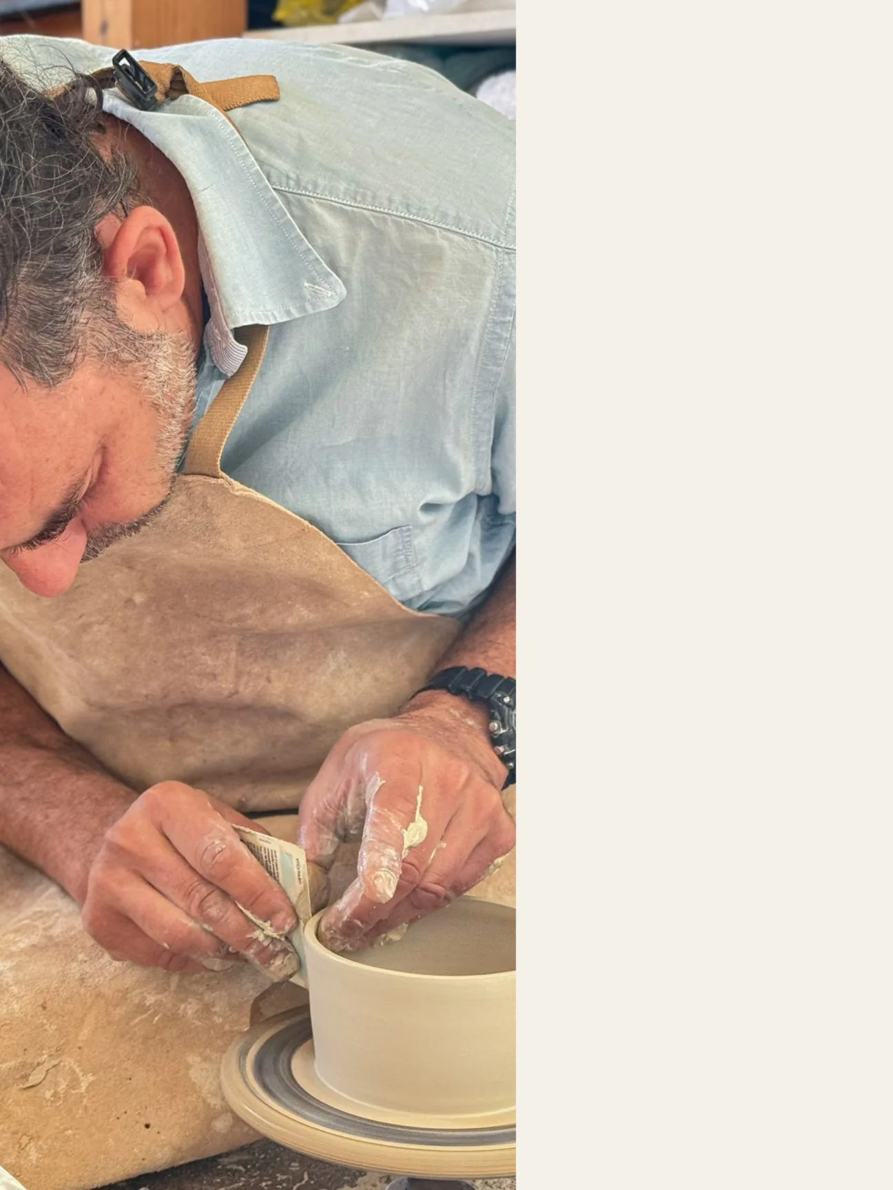 Christos Giannakopoulos making a ceramic cup